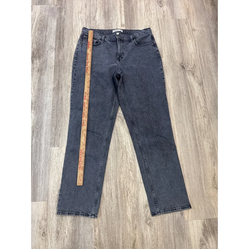 Abercrombie & Fitch Curve Love 90s Straight Mid Rise Jeans Washed Black 31 12L